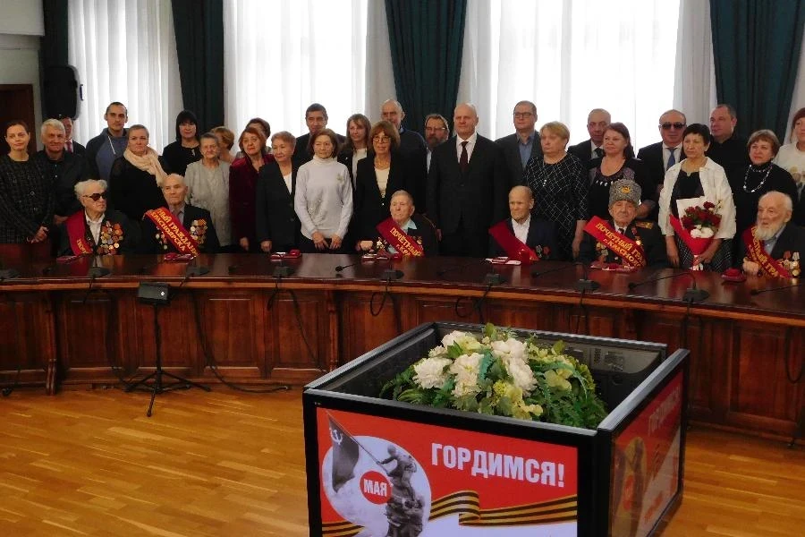 Праздник со слезами на глазах
