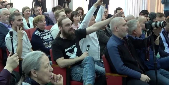 Против ветра – 2  или Разные уставы одного монастыря