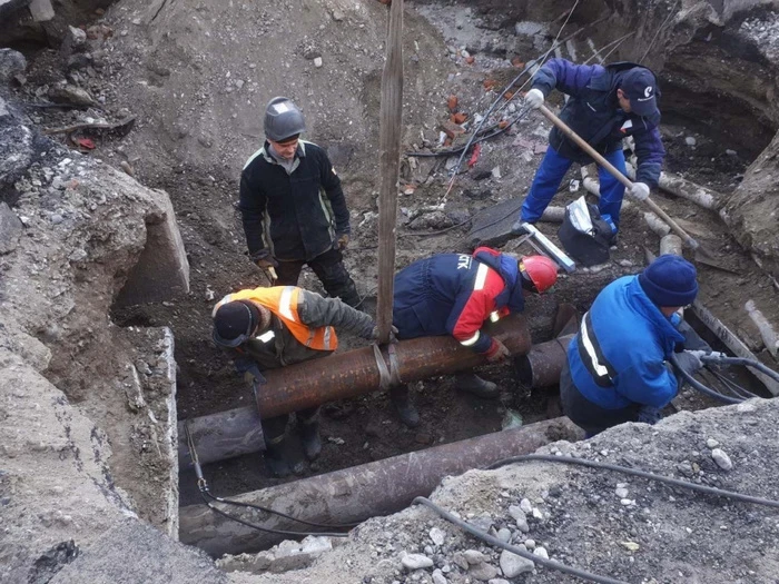 Без тепла и воды: красноярцам рассказали, почему обозначенные энергетиками сроки не всегда совпадают с реальными