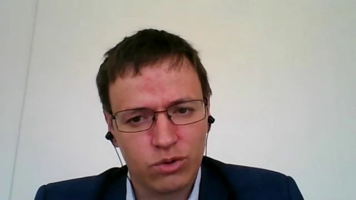 vlcsnap-2020-06-20-09h20m39s17.jpg