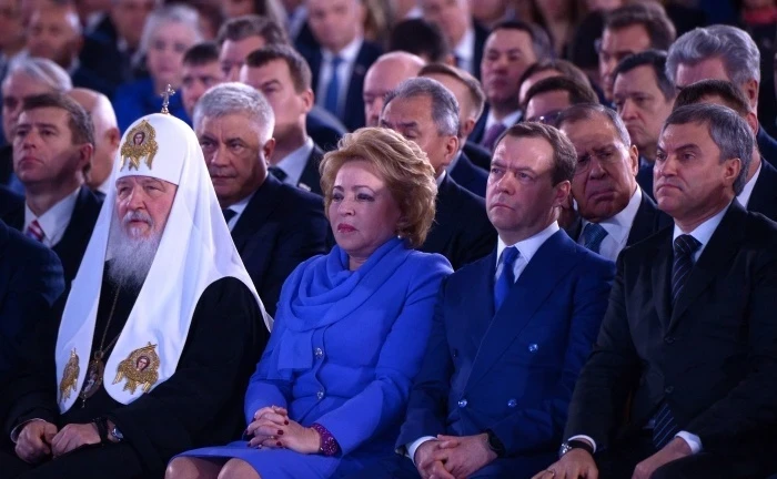 Фото 3 с сайта www.kremlin.ru.jpg