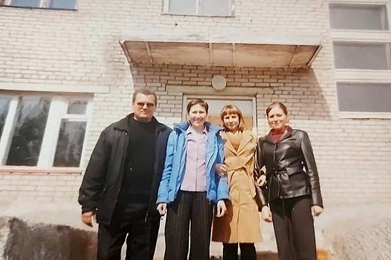Сотрудники дирекции природного парка ергаки Матюшко В.А., Крутских Н.В., Гурова Е.С., Волынцева Е.А.. 2006г..jpg
