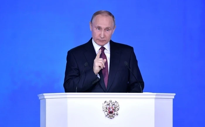 Фото 4 с сайта www.kremlin.ru.jpg