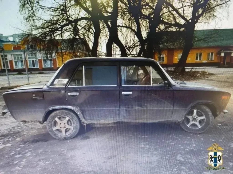 В Новосибирской области подростки угнали два авто и попали в аварию