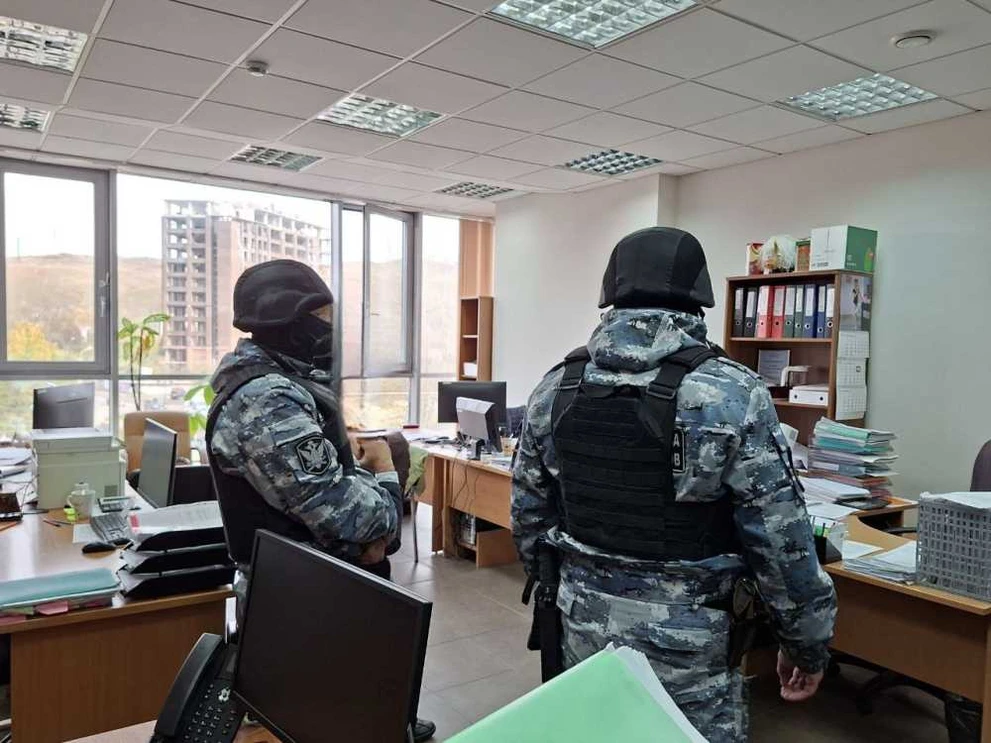 В Красноярске прошёл обыск в офисе крупнейшей управляющей компании