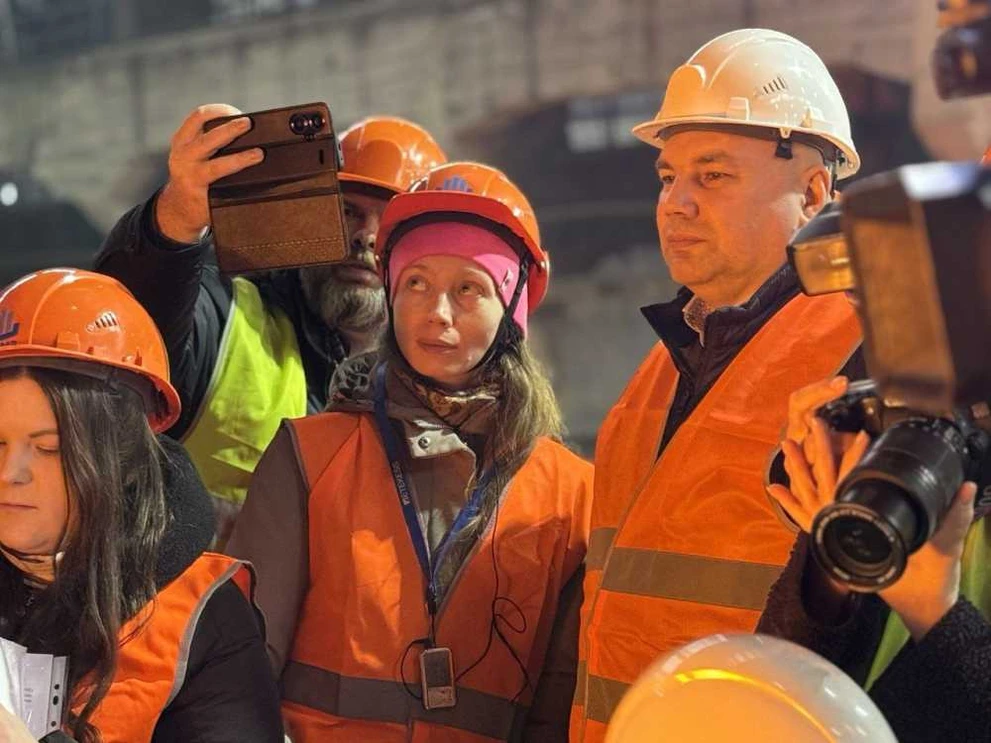 Власти Кузбасса проинспектировали металлургический завод
