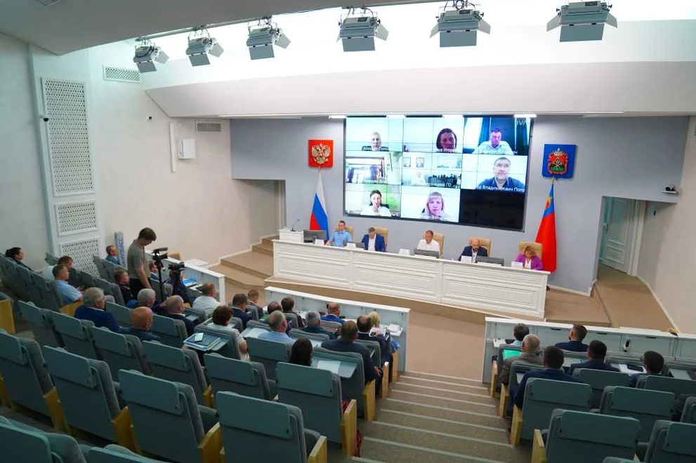 В Кузбассе ускоряют доставку топлива