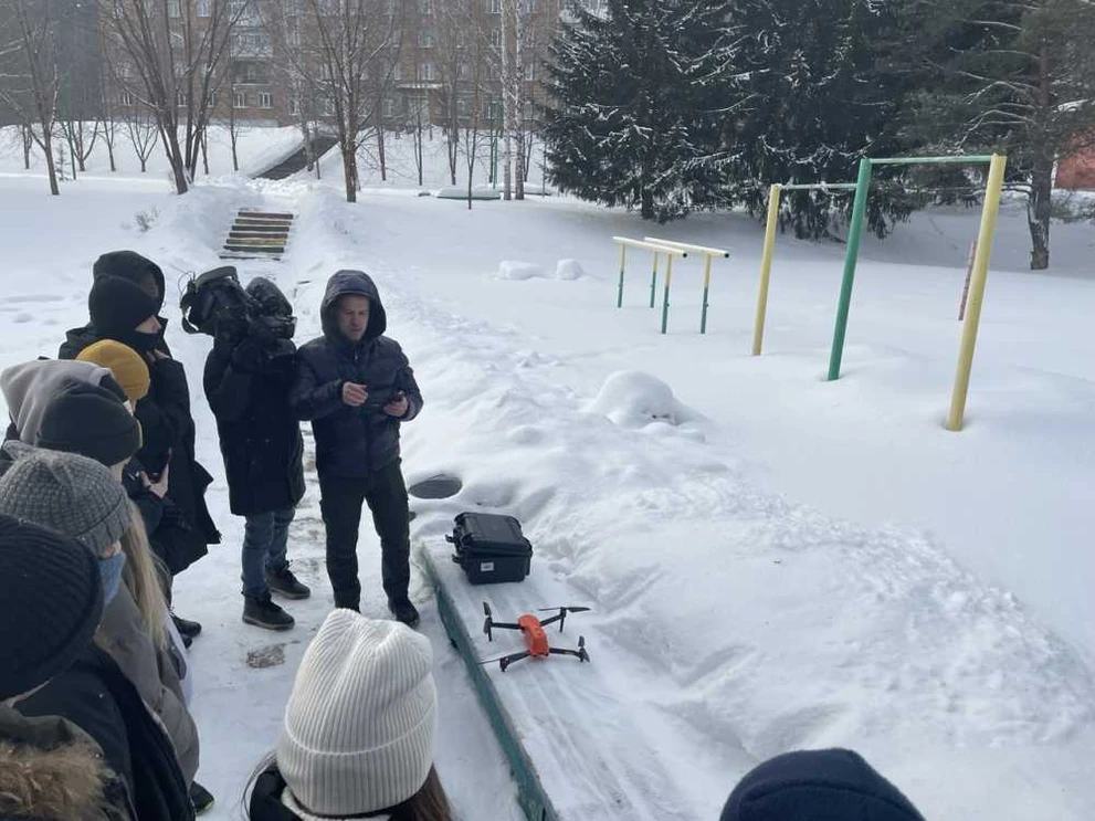 В Красноярском крае девятиклассники «примерили» роль оператора беспилотника