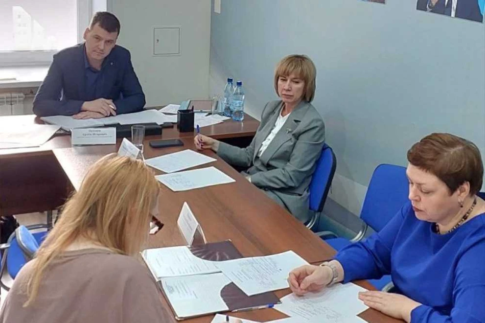 «Единая Россия» провела единый день приёмов участников СВО и их семей по вопросам образования
