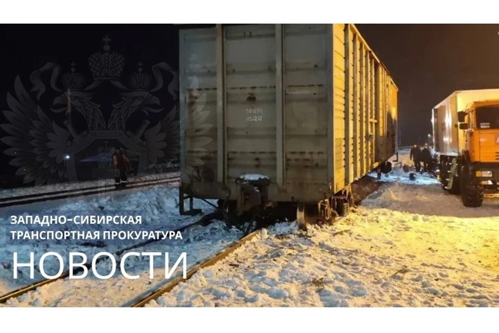 В Алтайском крае сошёл с рельсов вагон с зерном