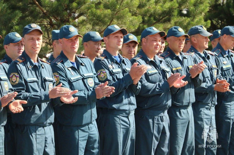 В столице Хакасии отметили 15 лет работы пожарных