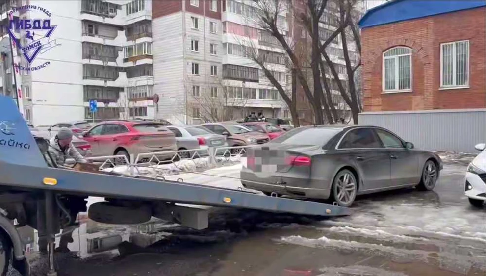 В Томске задержан автомобиль с владельцем, нарушившим ПДД на 195 тысяч рублей