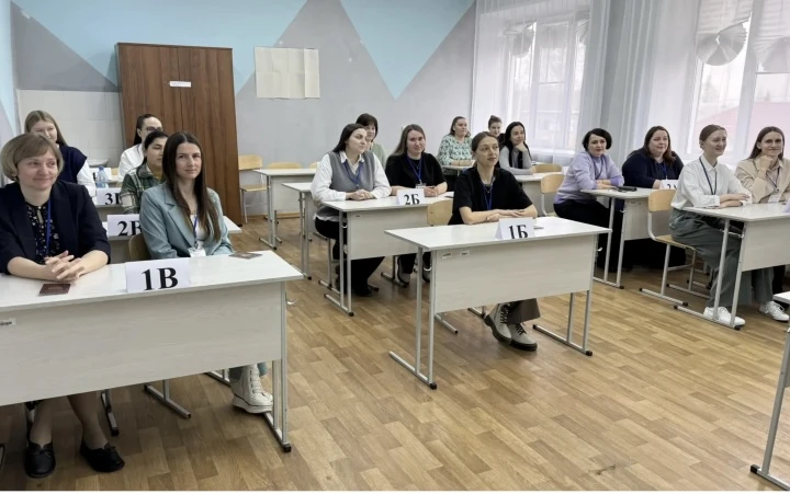 В Хакасии родители выпускников попробовали сдать ЕГЭ