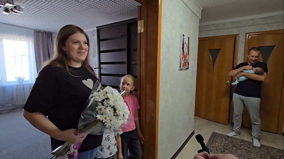 В Викторине-2026 в Красноярском крае автомобиль выиграла мама троих детей