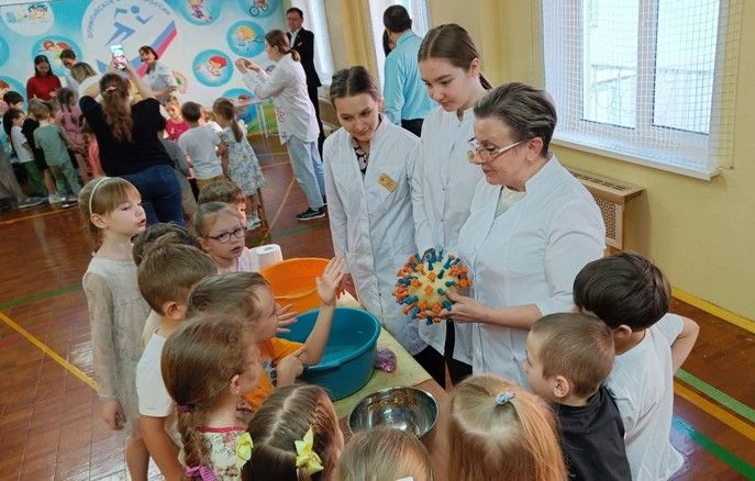 Красноярский медуниверситет организовал «уроки здоровья» для самых маленьких