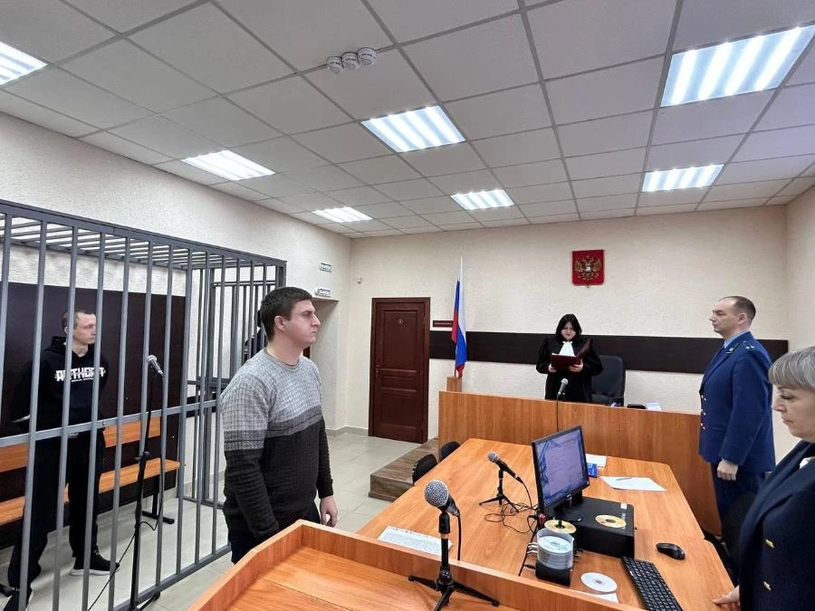 В Омской области мужчина убил знакомого за сломанный стул