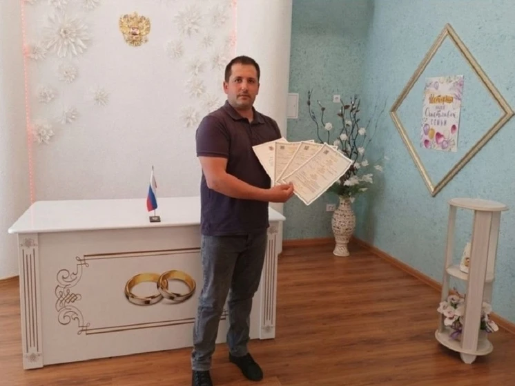 Тройное счастье: в Алтайском крае впервые за год родились тройняшки 