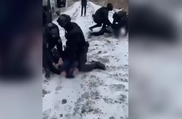 В Красноярске томич и омич предстанут перед судом за кражу автомобиля