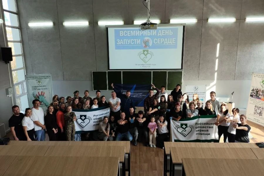 Акцию по обучению первой медицинской помощи провели в Иркутской области