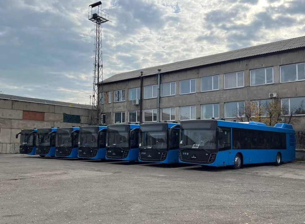 11 ноября в Красноярске газомоторные автобусы выйдут ещё на два маршрута  