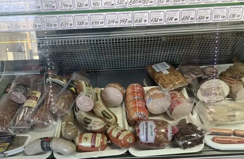В Новосибирской области контролируют поставки продуктов в пострадавшие районы