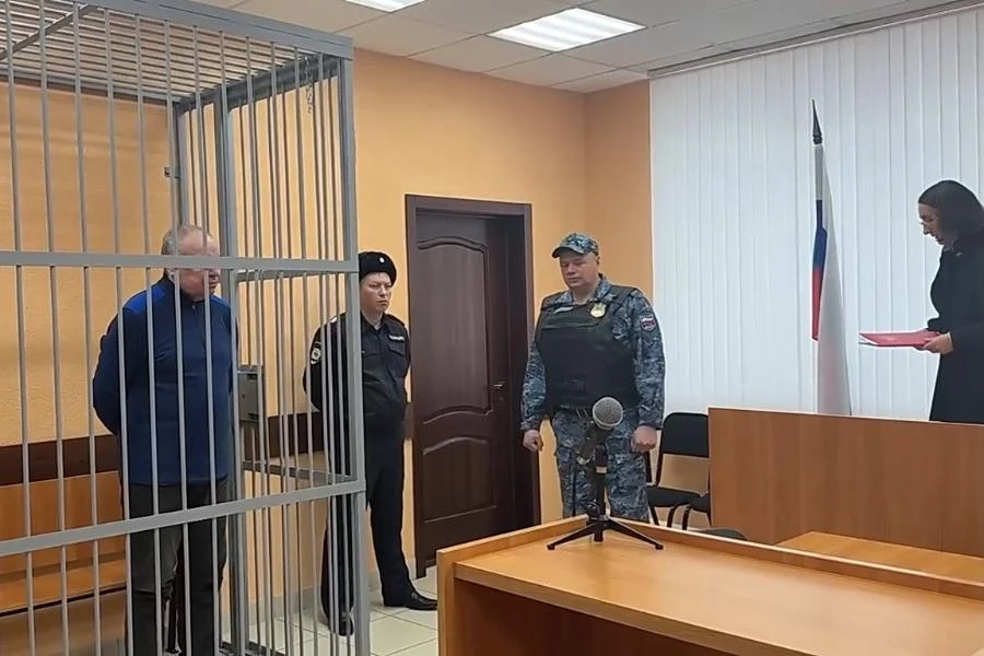 Вынесен приговор бывшему заместителю председателя правительства Омской области за взятки менее, чем на 650 тысяч