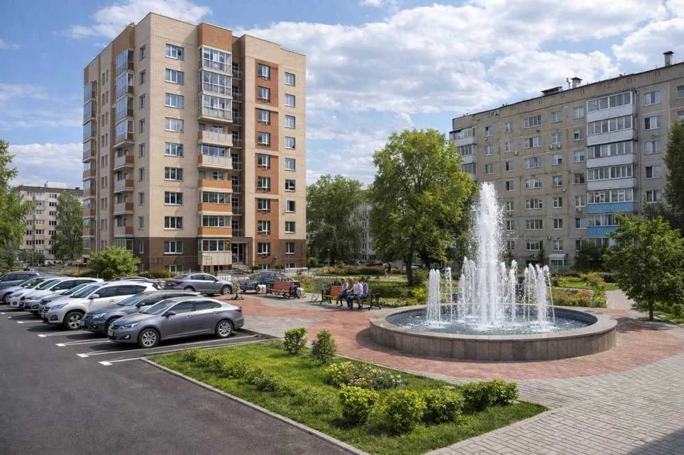 В Новосибирске проект застройки на улице Мира дополнят парковками и фонтаном