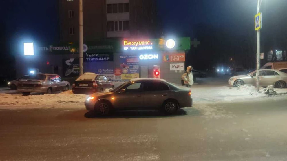 В Томске на Иркутском тракте автомобиль сбил пешехода