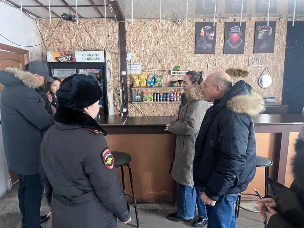 На Алтае прошёл рейд по «наливайкам» после алкогольной реформы