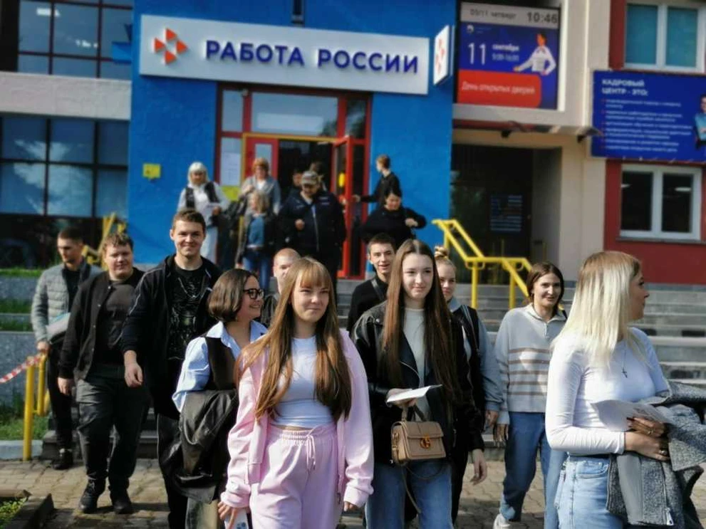 18 тысяч молодых кузбассовцев в этом году нашли работу