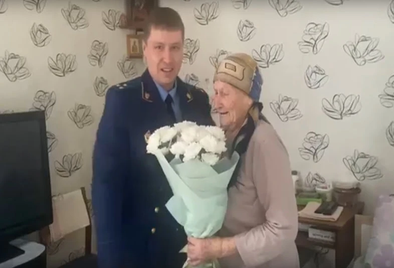 В Томске прокуратура помогла женщине отстоять статус ветерана ВОВ