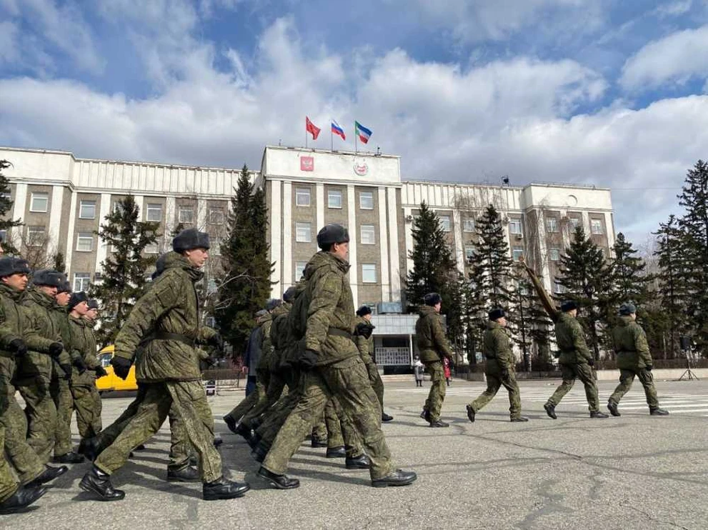 В Хакасии начались репетиции парада Победы