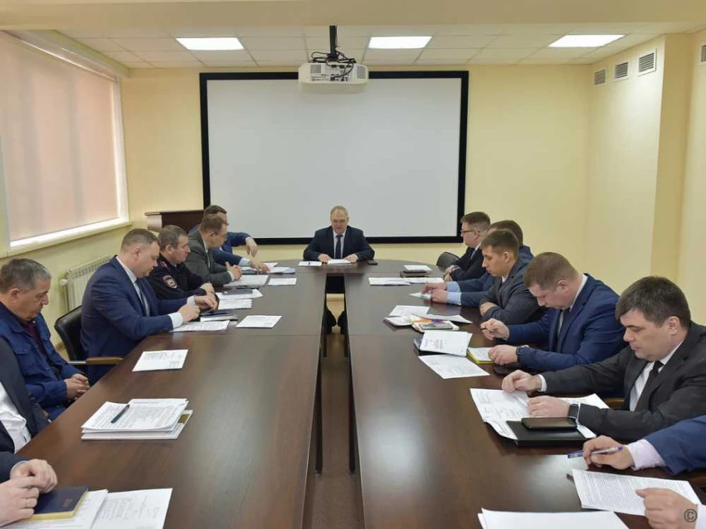 В Барнауле обсудили подготовку к весеннему паводку и таянию снега