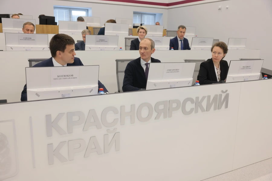 Руководитель аппарата Правительства России провёл в Красноярске совещание по вопросам цифрового развития региона
