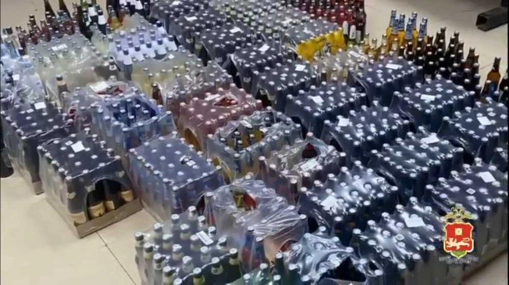 Полиция Хакасии за выходные конфисковала более 500 литров алкоголя 