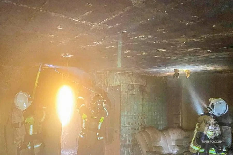 В Омске на пожаре в частном доме погиб мужчина