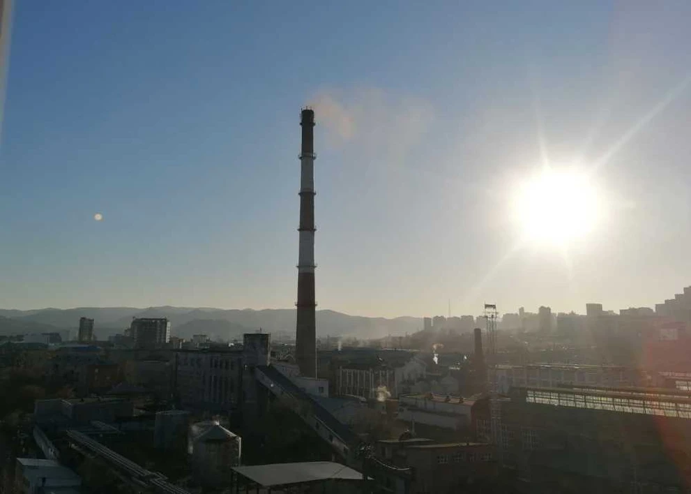 Томск продолжает «задыхаться» от «чёрного неба» 