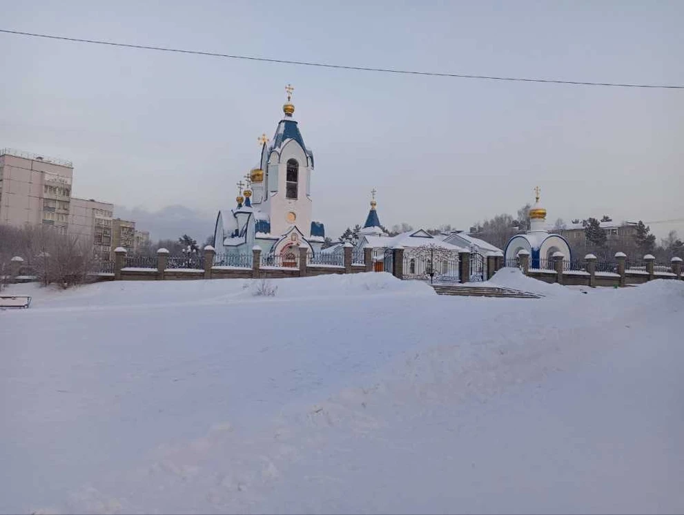 В Красноярском крае объяснили, смываются ли грехи во время купания на Крещение