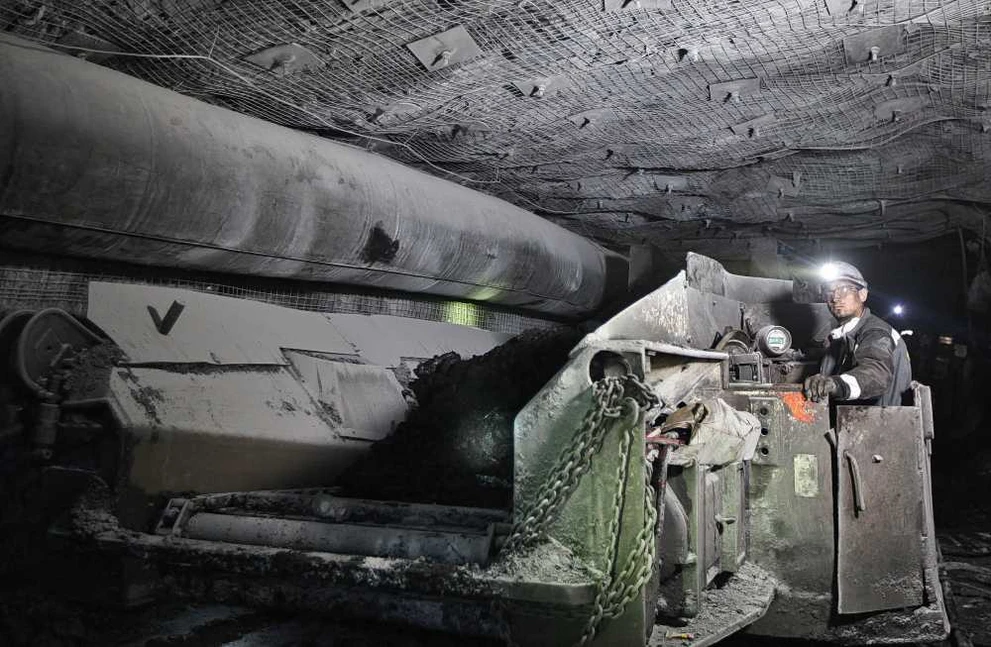 Проходчики шахты имени 7 Ноября Новая преодолели километровый рубеж