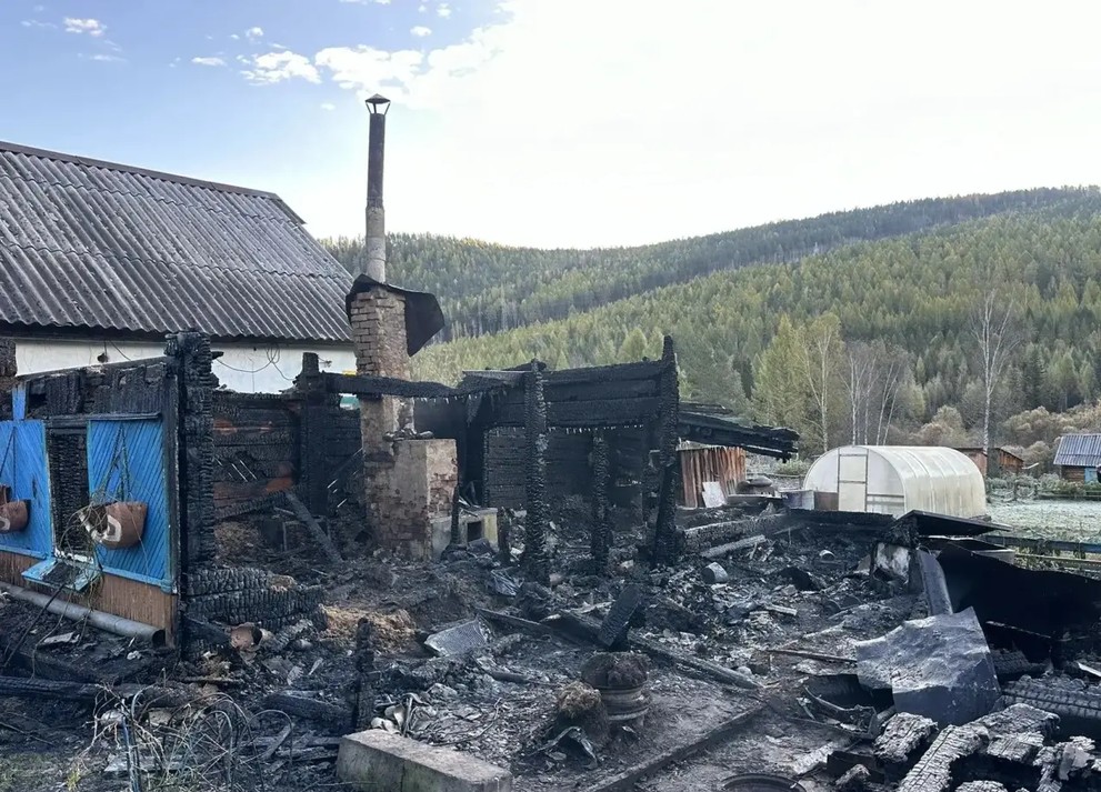 В Иркутской области после пожара с четырьмя погибшими возбудили уголовное дело
