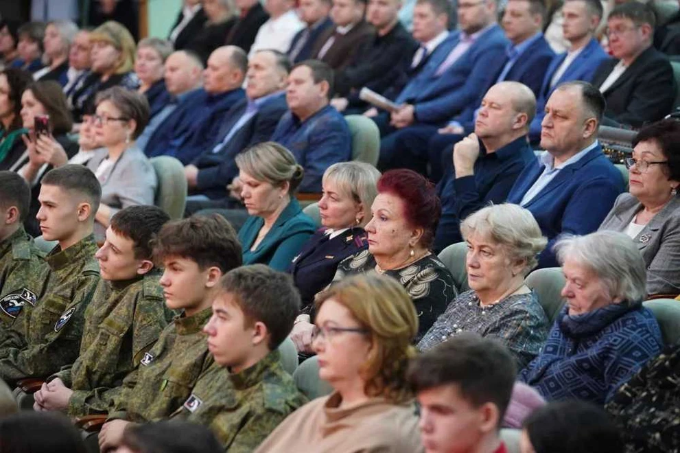 Губернатор Кузбасса поздравил с 90-летием Промышленновский муниципальный округ