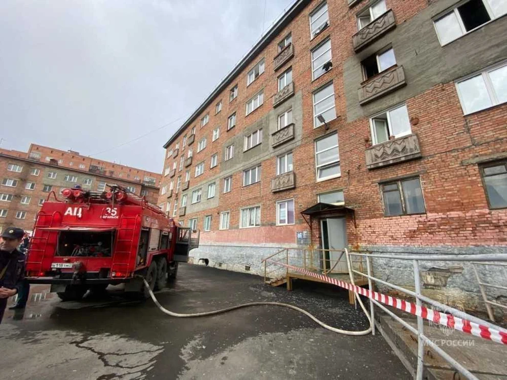 В Норильске Красноярского края в пожаре погиб человек