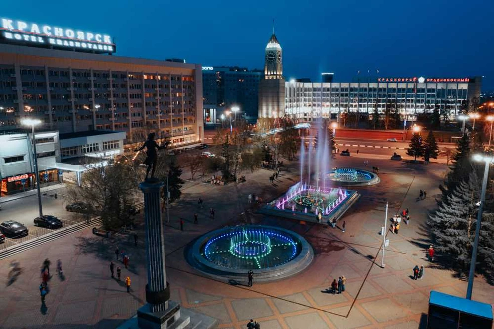 В Красноярске проект по благоустройству Театральной площади подготовят через полгода 