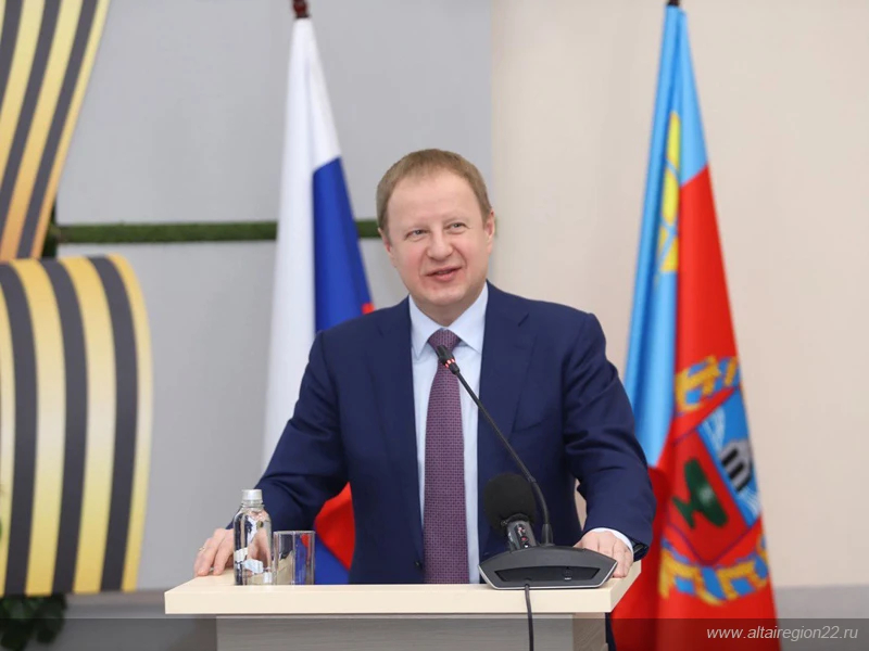 Алтайский край направит 2,8 миллиарда рублей на повышение зарплат бюджетников