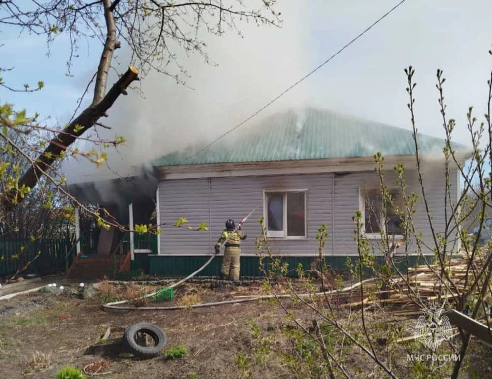 В алтайском селе случился пожар из-за неисправной печи