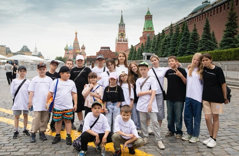 При поддержке Фонда Мельниченко кузбассовцы побывали на летнем оздоровительном сезоне в «Полянах»