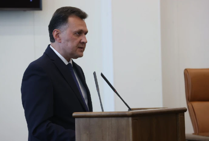 Председатель правительства Красноярского края в Законодательном Собрании рассказал о развитии региона в 2024 году