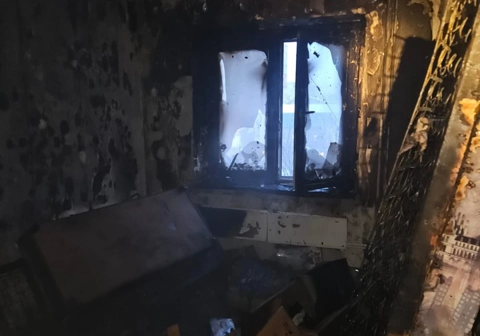 В Омске мужчина из-за ссоры с супругой поджёг квартиру 
