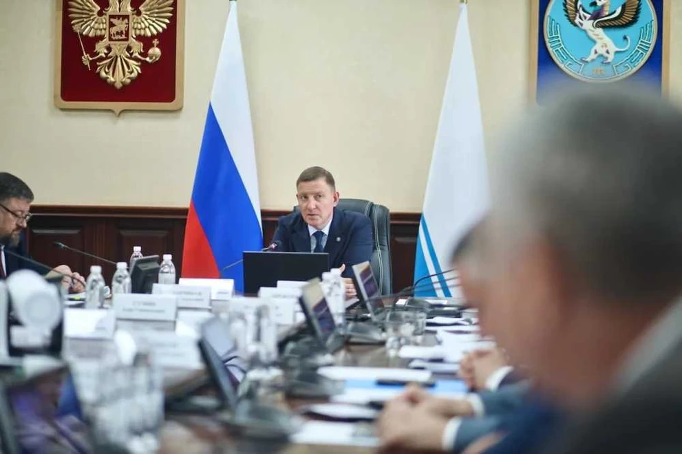 Почти половину всего топлива на Алтае расходуют туристы