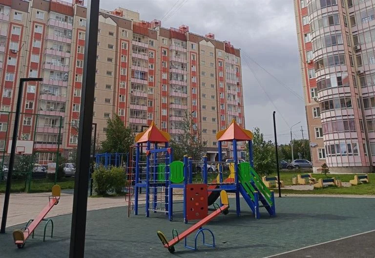 В Красноярске завершили благоустройство дворов в рамках национального проекта